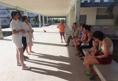 Labor Educativa en el barrio Benito Juárez alerta sobre las ITS y promueve la prevención